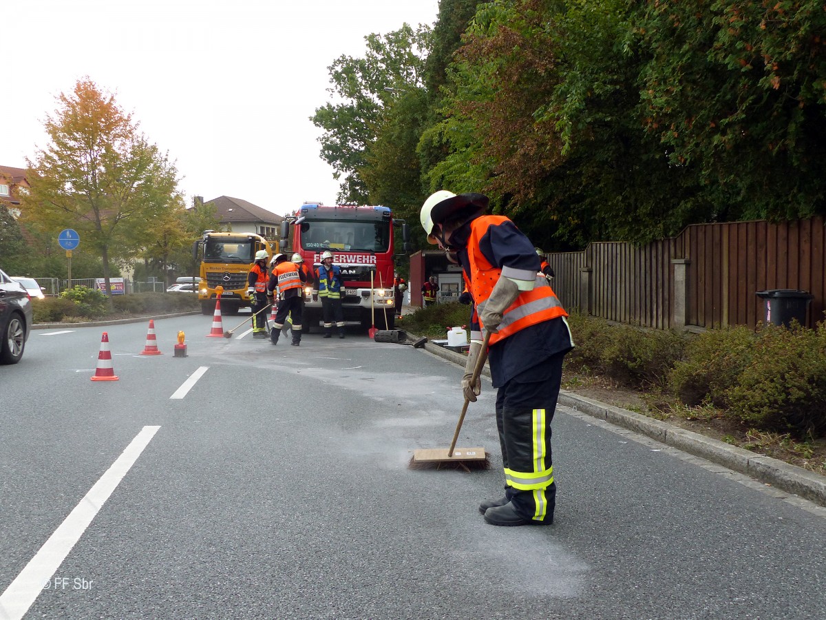 20162016_10_11-auslaufender-kraftstoff-8-2000px